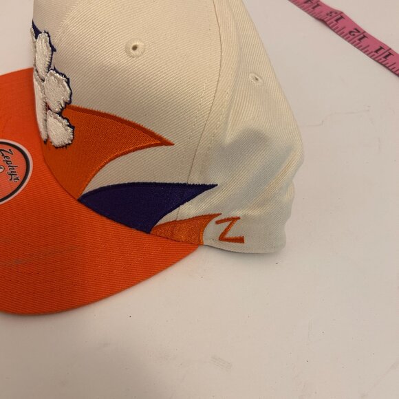 Zephyr Snapback Hat | Clemson Tigers Embroidered Paw Logo | Orange & White | NWT - Picture 3 of 5